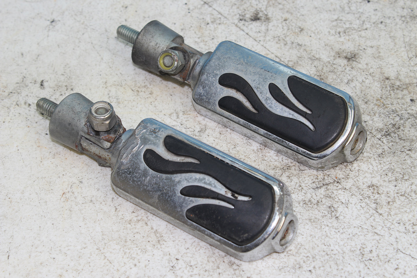 96-03 Harley Davidson Sportster Rider Foot Pegs Flames
