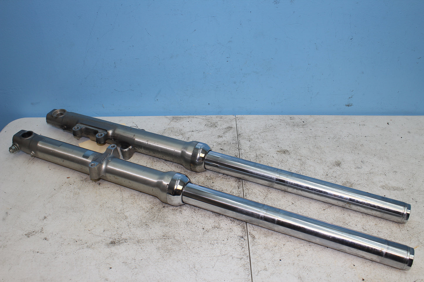 96-03 Harley Davidson Sportster Front Forks