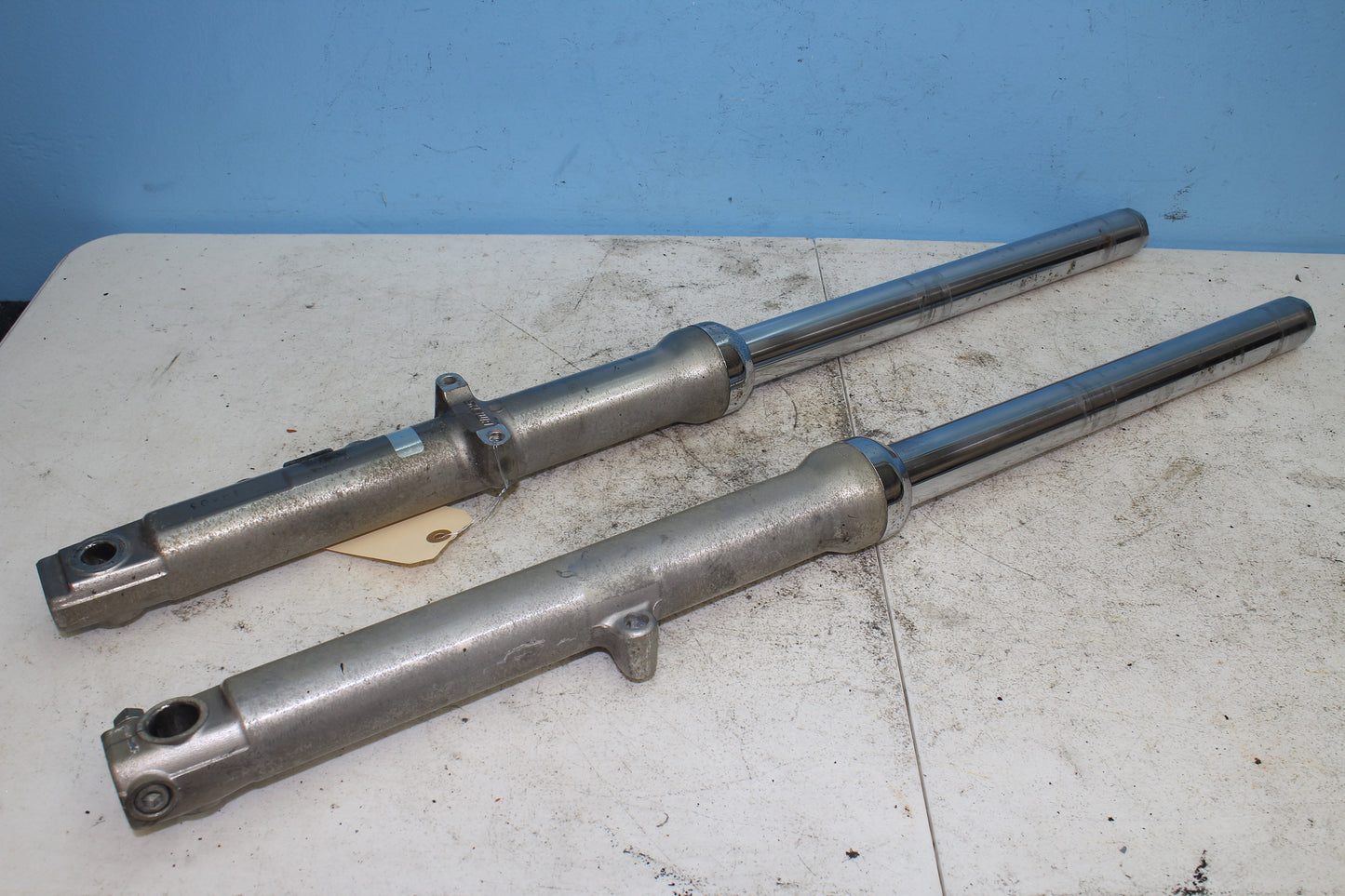 96-03 Harley Davidson Sportster Front Forks