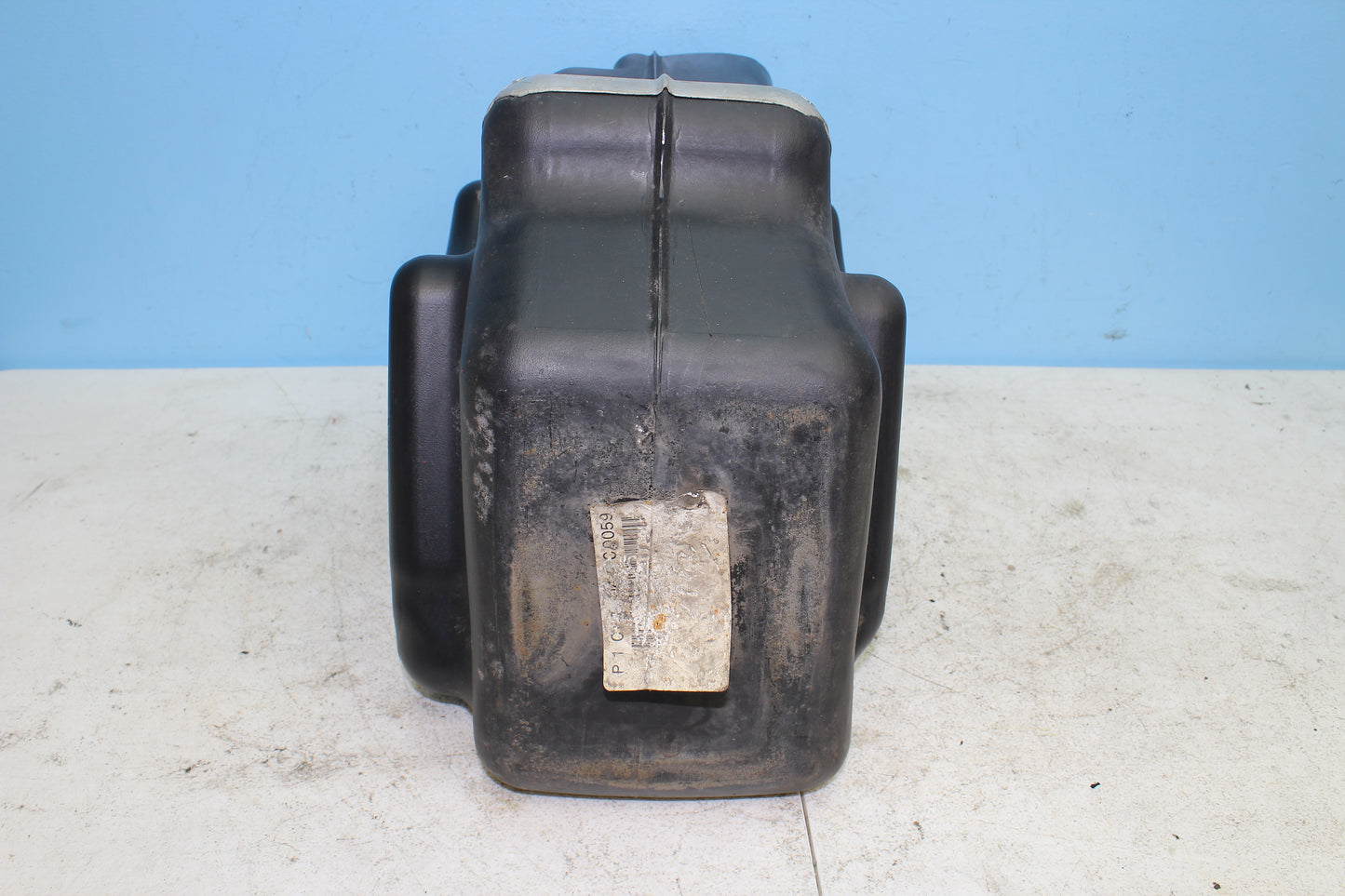 02-06 Harley Davidson VRSCA V Rod 100th Anniv. Fuel Tank