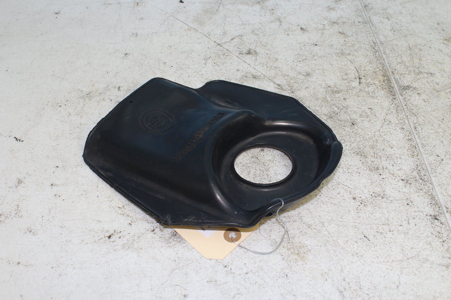 02-06 Harley Davidson VRSCA V Rod 100th Anniv. Gas Tank Fuel Filler Boot