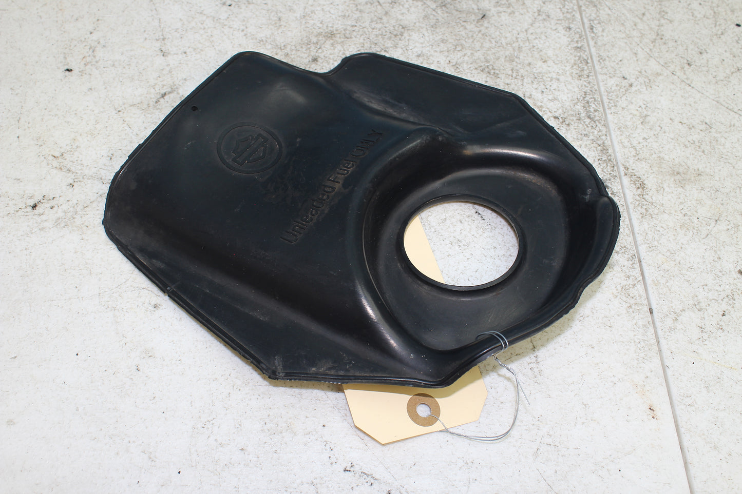 02-06 Harley Davidson VRSCA V Rod 100th Anniv. Gas Tank Fuel Filler Boot