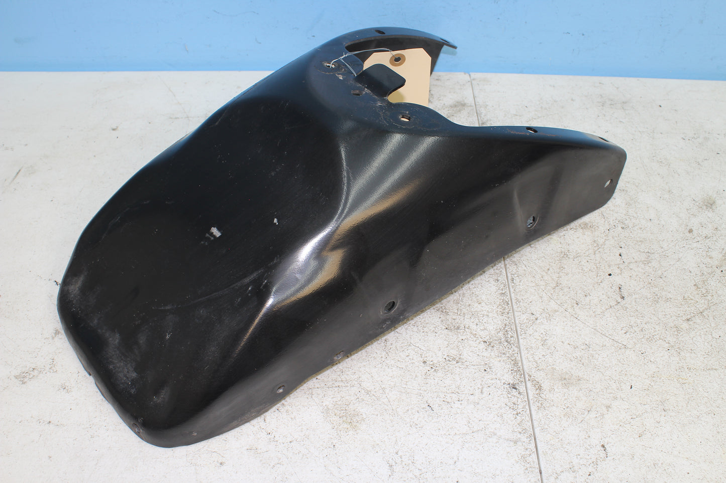 02-06 Harley Davidson VRSCA V Rod 100th Anniv. Rear Fender Liner