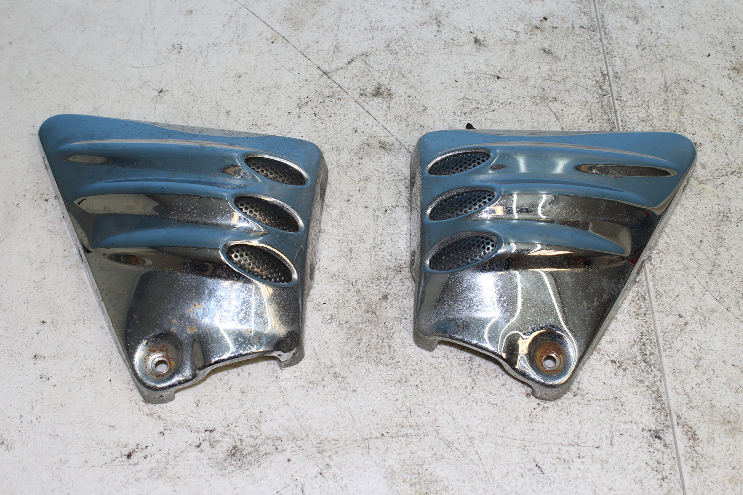 02-06 Harley Davidson VRod 100th Anniv. Frame Neck Cover Trim Bezels (PAIR)