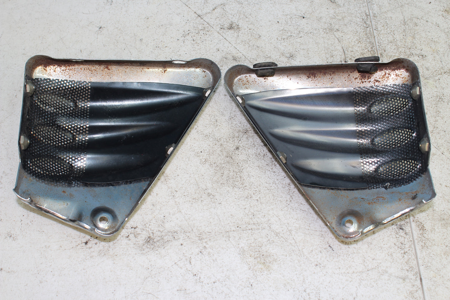 02-06 Harley Davidson VRod 100th Anniv. Frame Neck Cover Trim Bezels (PAIR)