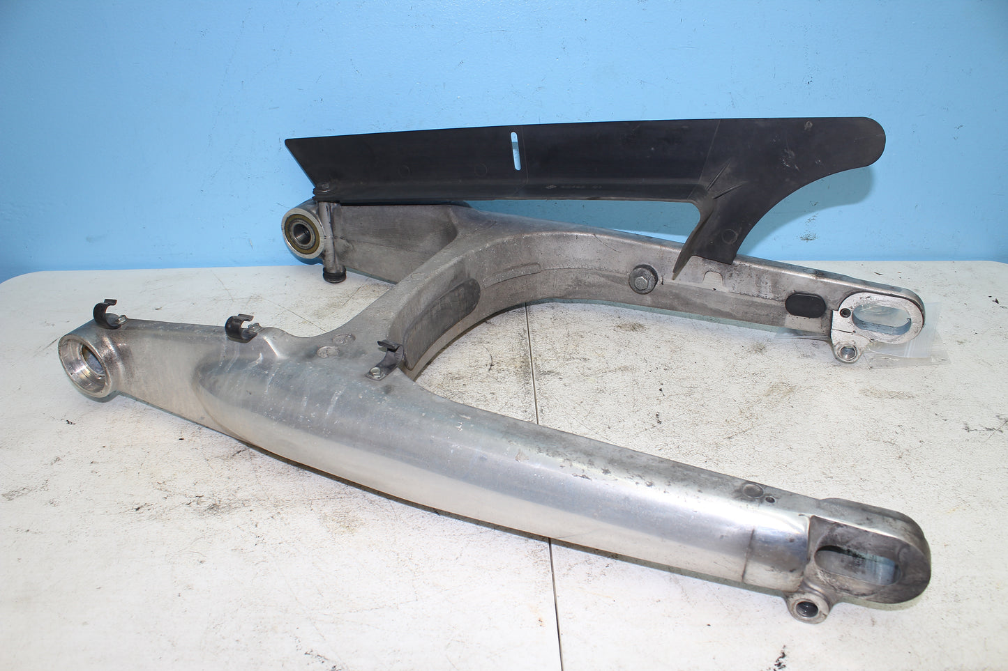 02-06 Harley Davidson VRSCA V Rod 100th Anniv. Swing Arm