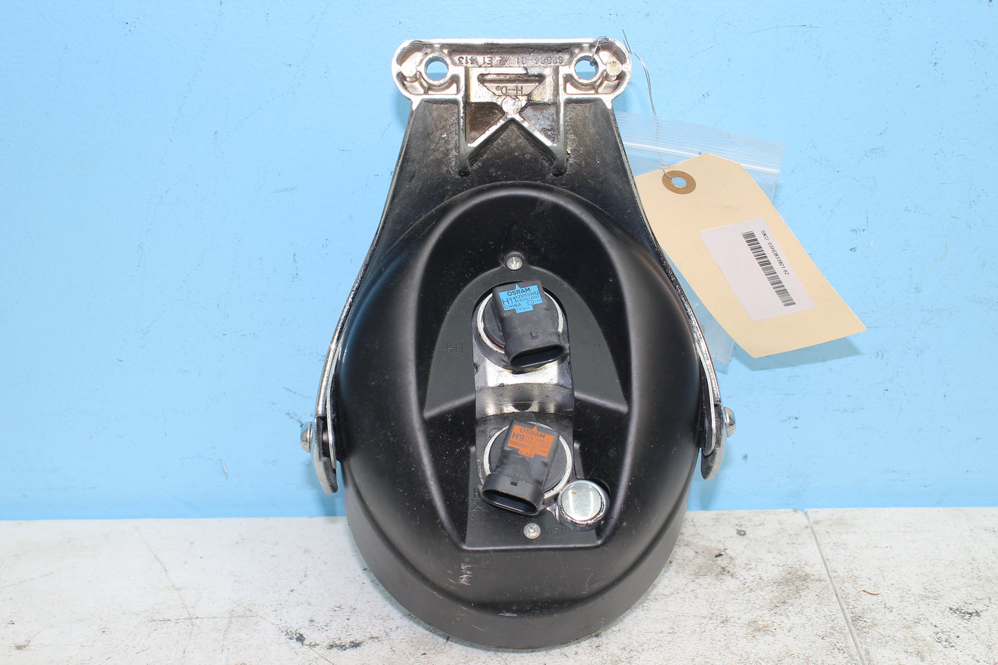 02-06 Harley Davidson VRSCA V Rod 100th Anniv. Headlight