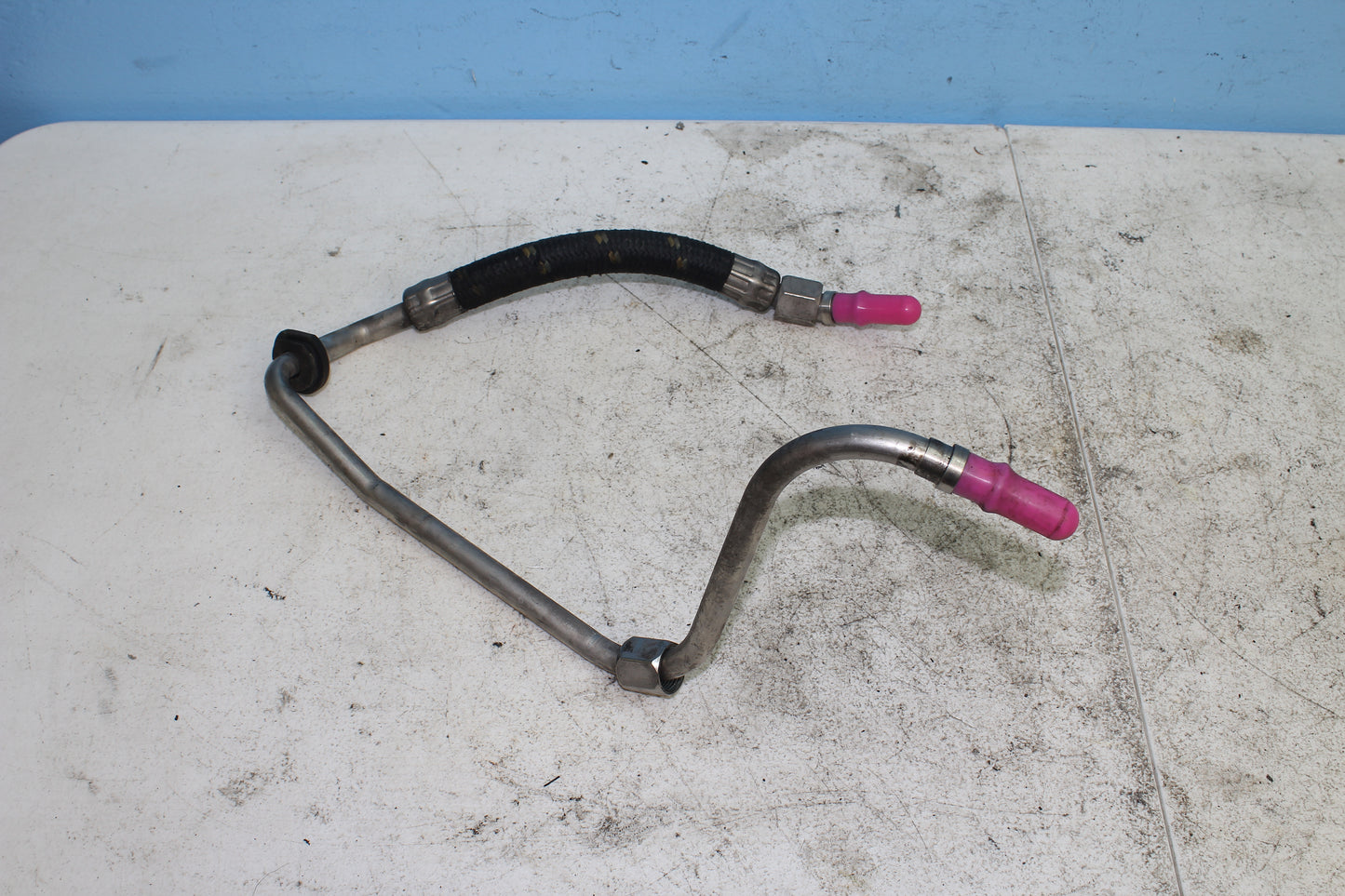 02-06 Harley Davidson VRSCA V Rod 100th Anniv. Oil Cooler Lines