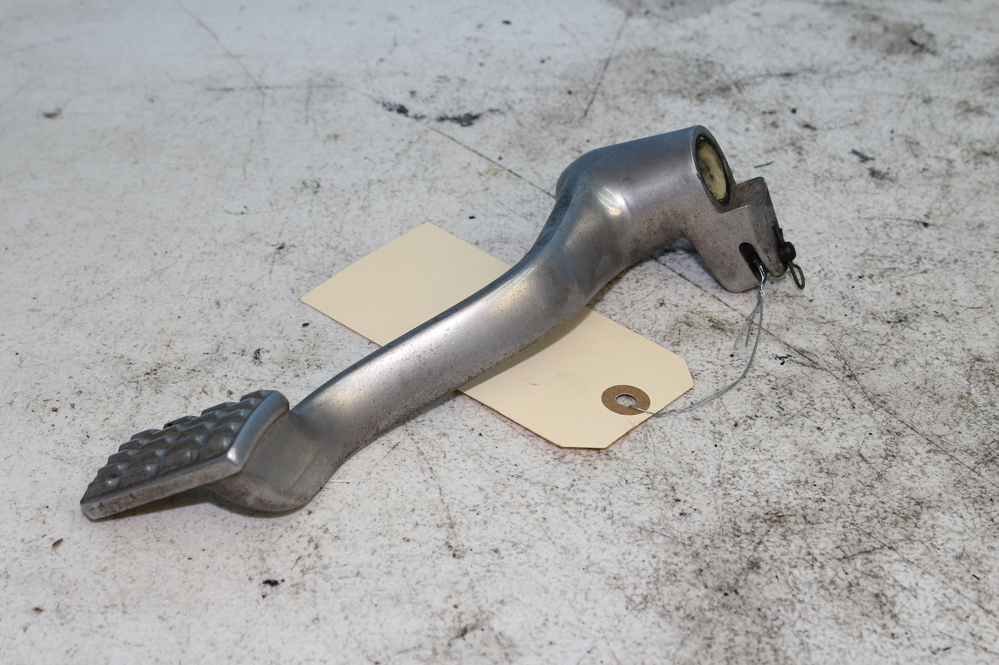 02-06 Harley Davidson VRSCA V Rod 100th Anniv. Rear Brake Pedal Lever