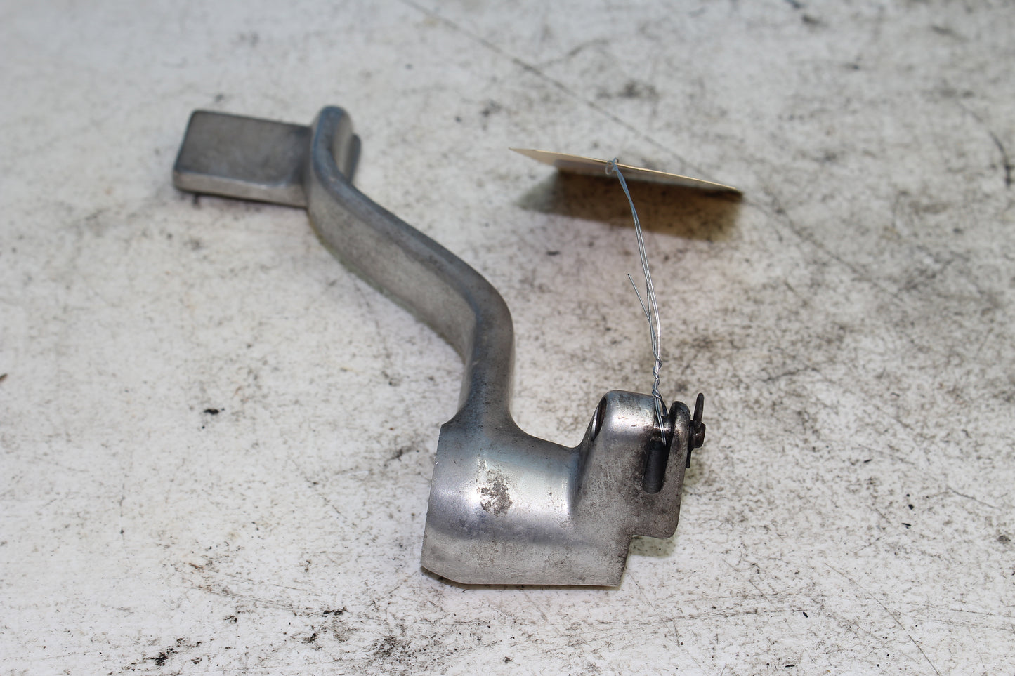 02-06 Harley Davidson VRSCA V Rod 100th Anniv. Rear Brake Pedal Lever