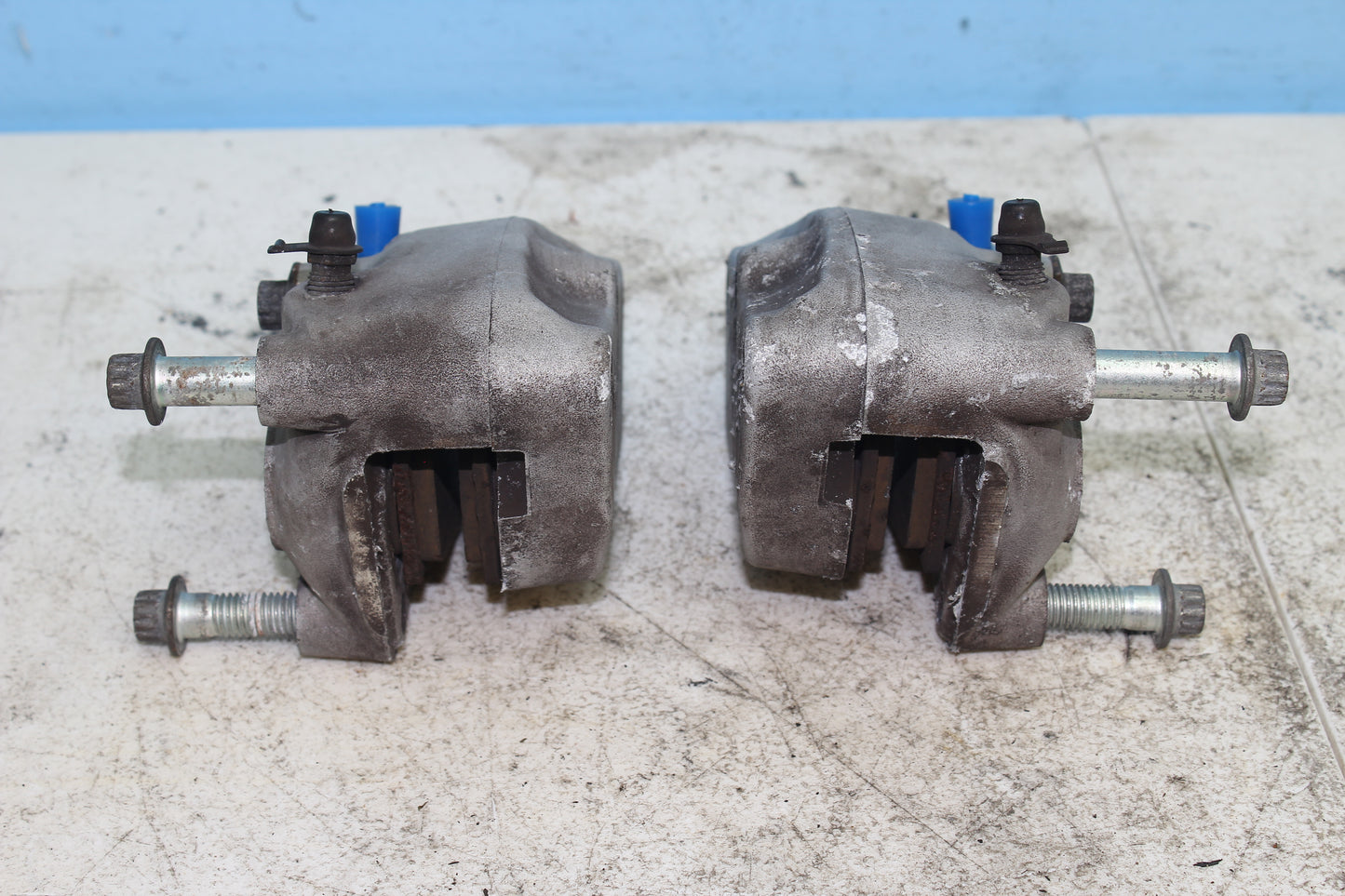 02-06 Harley Davidson VRSCA V Rod 100th Anniv. Front Brake Calipers