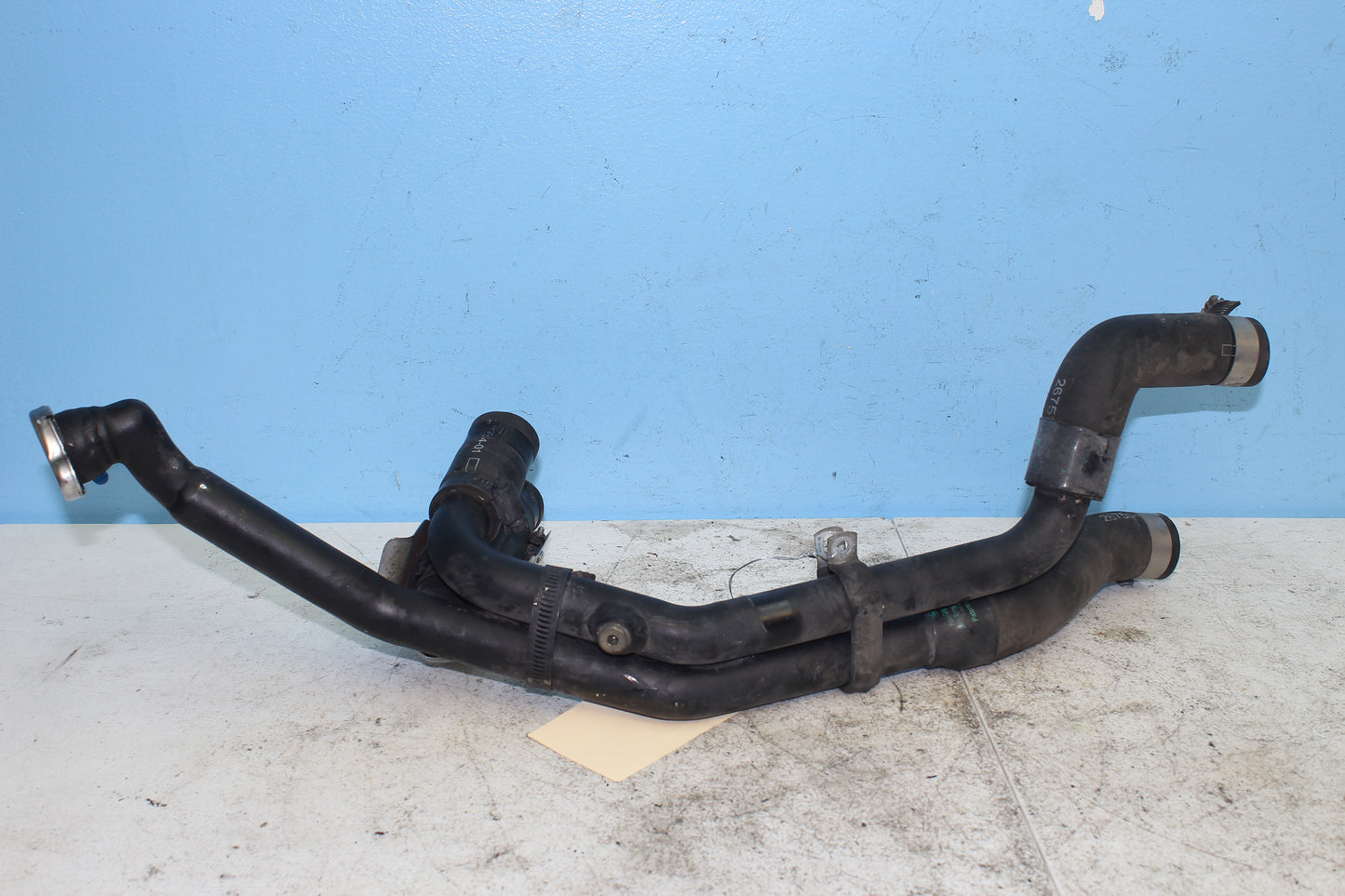 02-06 Harley Davidson VRSCA V Rod 100th Anniv. Radiator Coolant Hose Lines