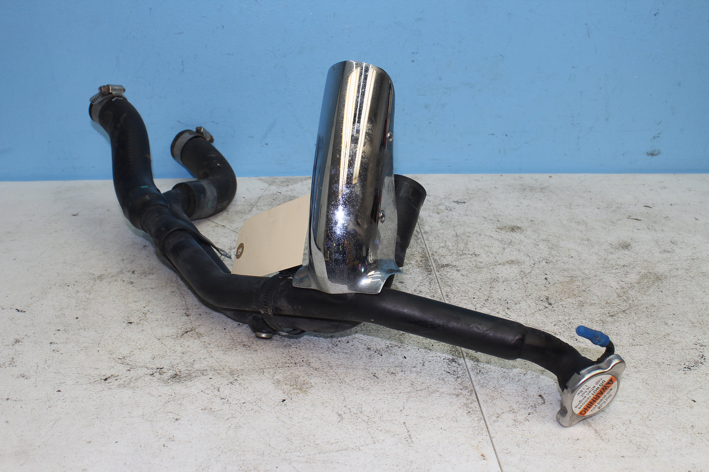 02-06 Harley Davidson VRSCA V Rod 100th Anniv. Radiator Coolant Hose Lines