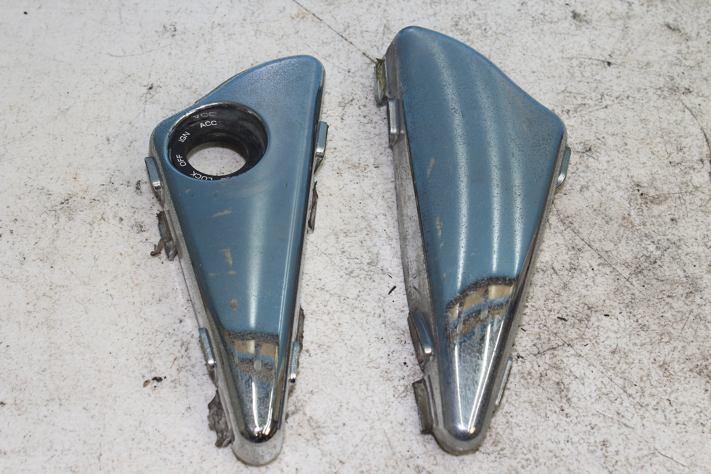 02-06 Harley Davidson V Rod 100th Anniv. Ignition Trim Mid Frame Cover Chrome (PAIR)