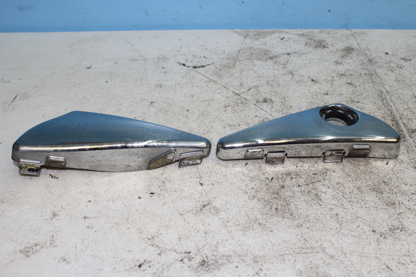 02-06 Harley Davidson V Rod 100th Anniv. Ignition Trim Mid Frame Cover Chrome (PAIR)