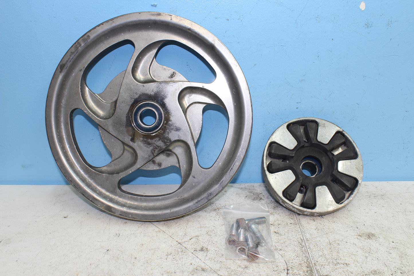02-06 HD V Rod Performance Machine Rear Drive Pulley 72T w/ Rubber Compensator