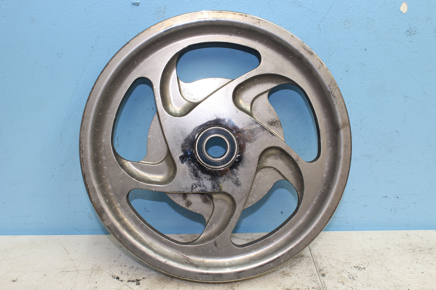 02-06 HD V Rod Performance Machine Rear Drive Pulley 72T w/ Rubber Compensator
