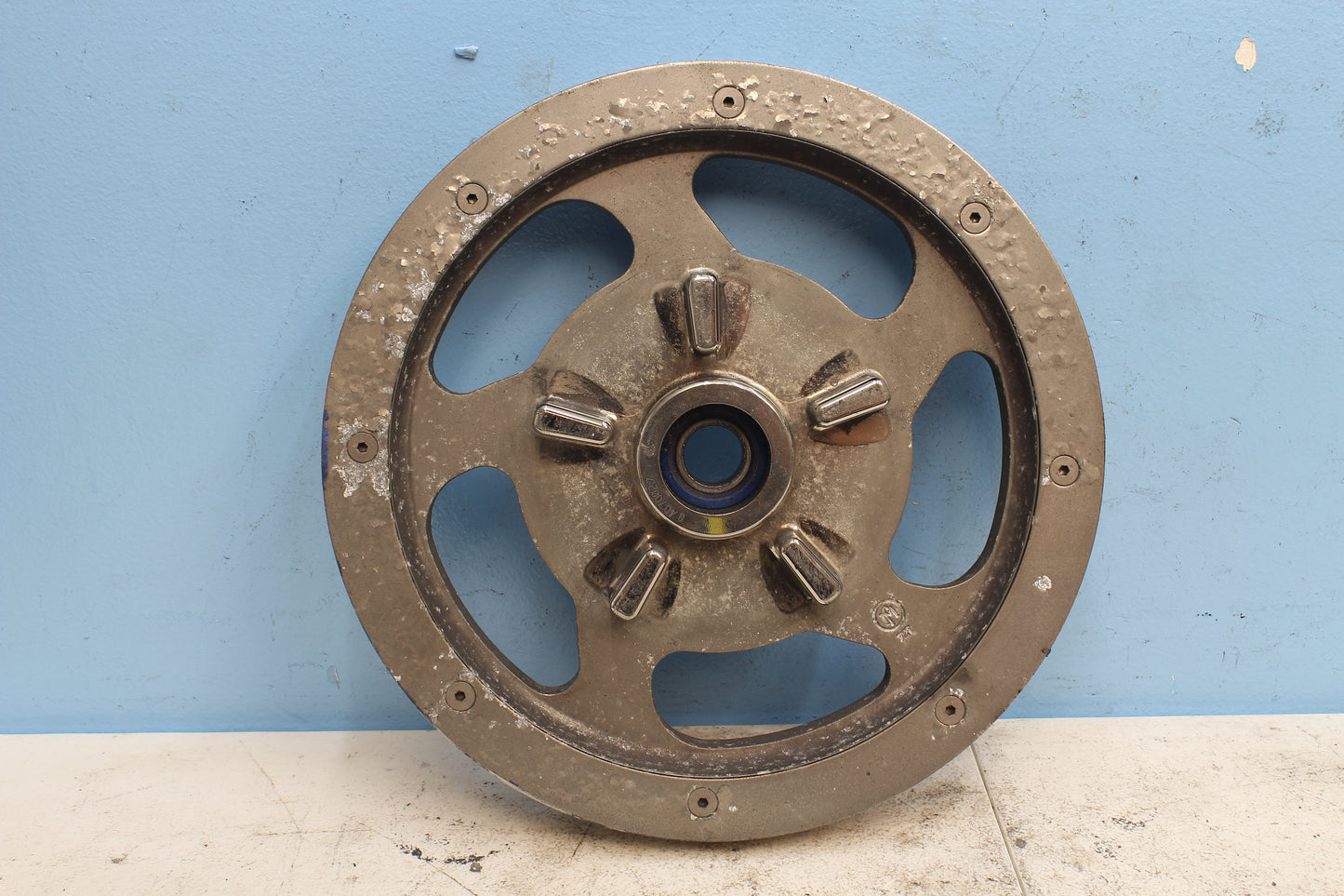 02-06 HD V Rod Performance Machine Rear Drive Pulley 72T w/ Rubber Compensator
