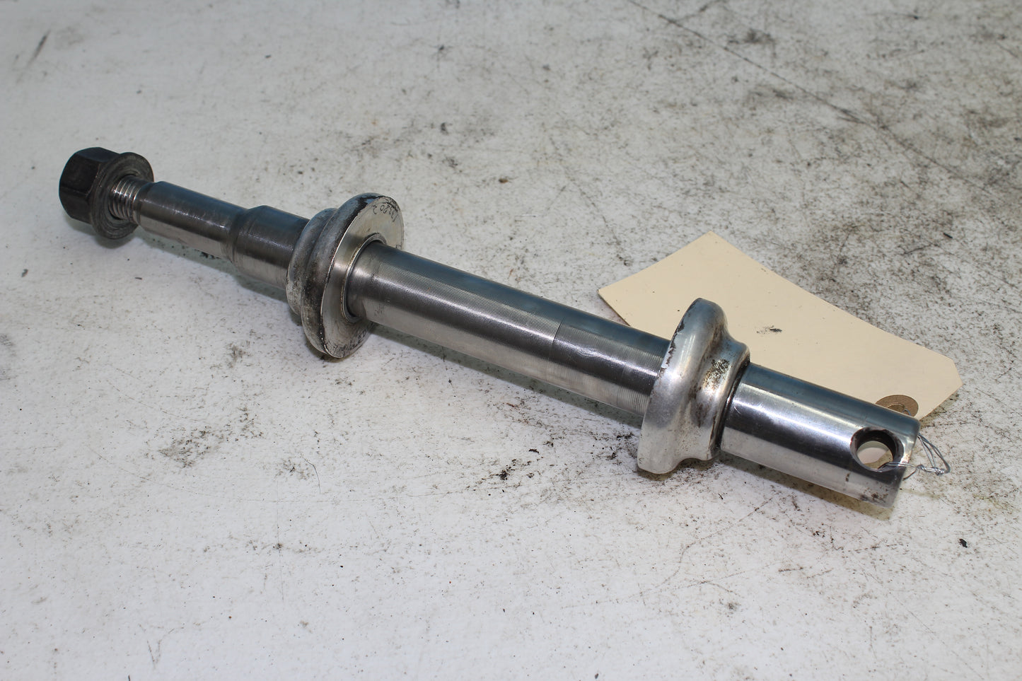 02-06 Harley Davidson VRSCA V Rod 100th Anniv. Front Axle 1" Shaft