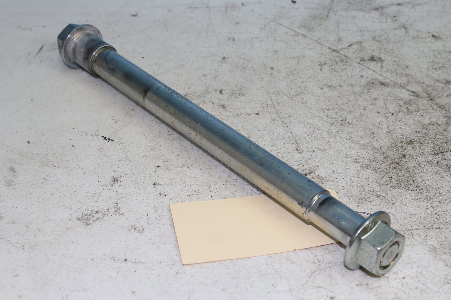 02-06 Harley Davidson VRSCA V Rod 100th Anniv. Pivot Shaft Swingarm Bolt