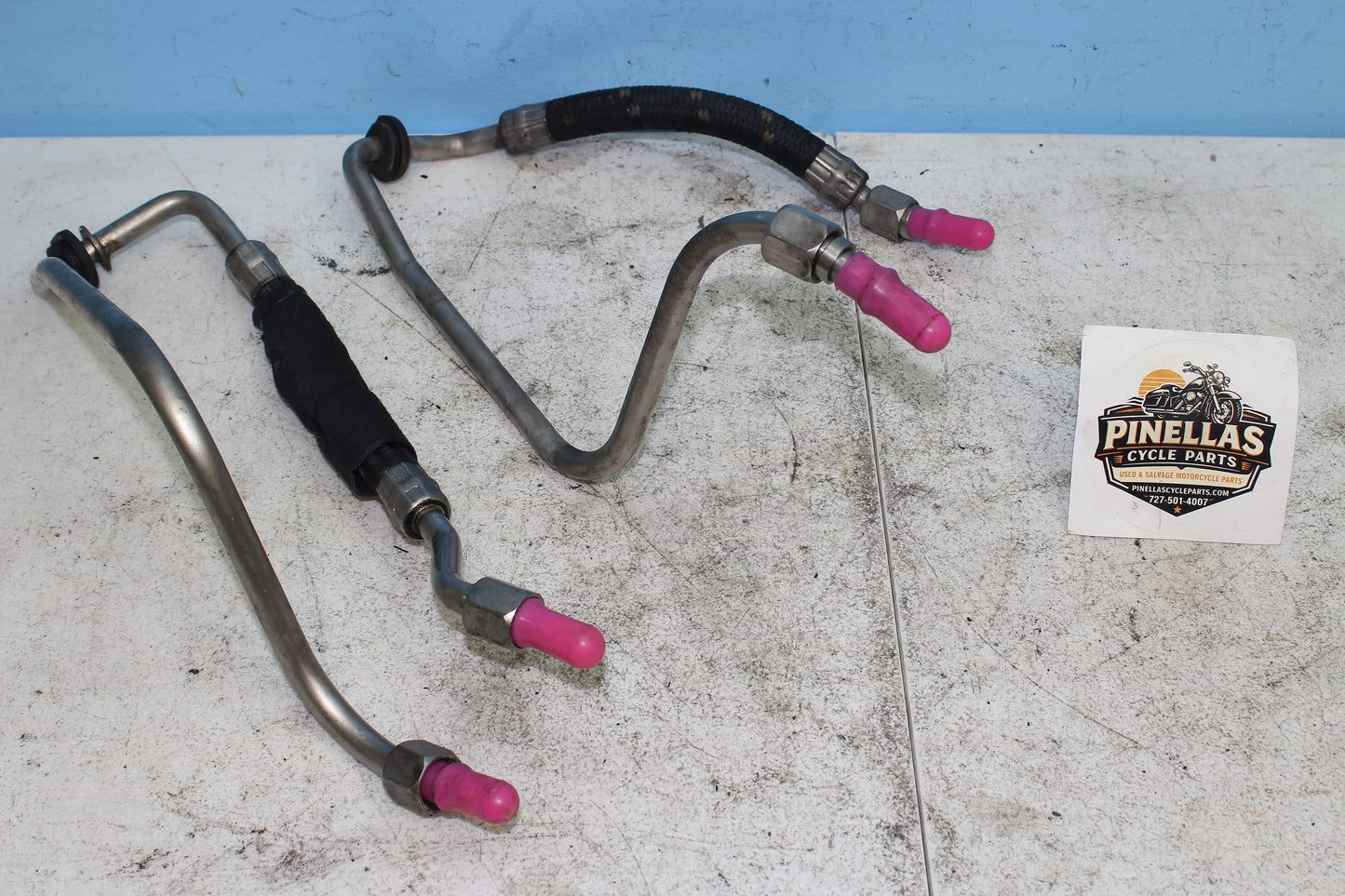 02-06 Harley Davidson VRSCA V Rod 100th Anniv. Oil Cooler Lines