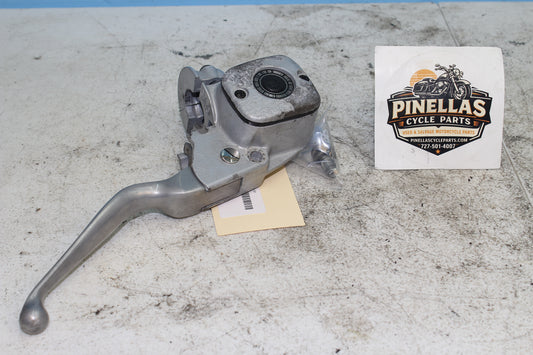02-06 Harley Davidson VRSCA V Rod 100th Anniv. Front Brake Master Cylinder w/Lever