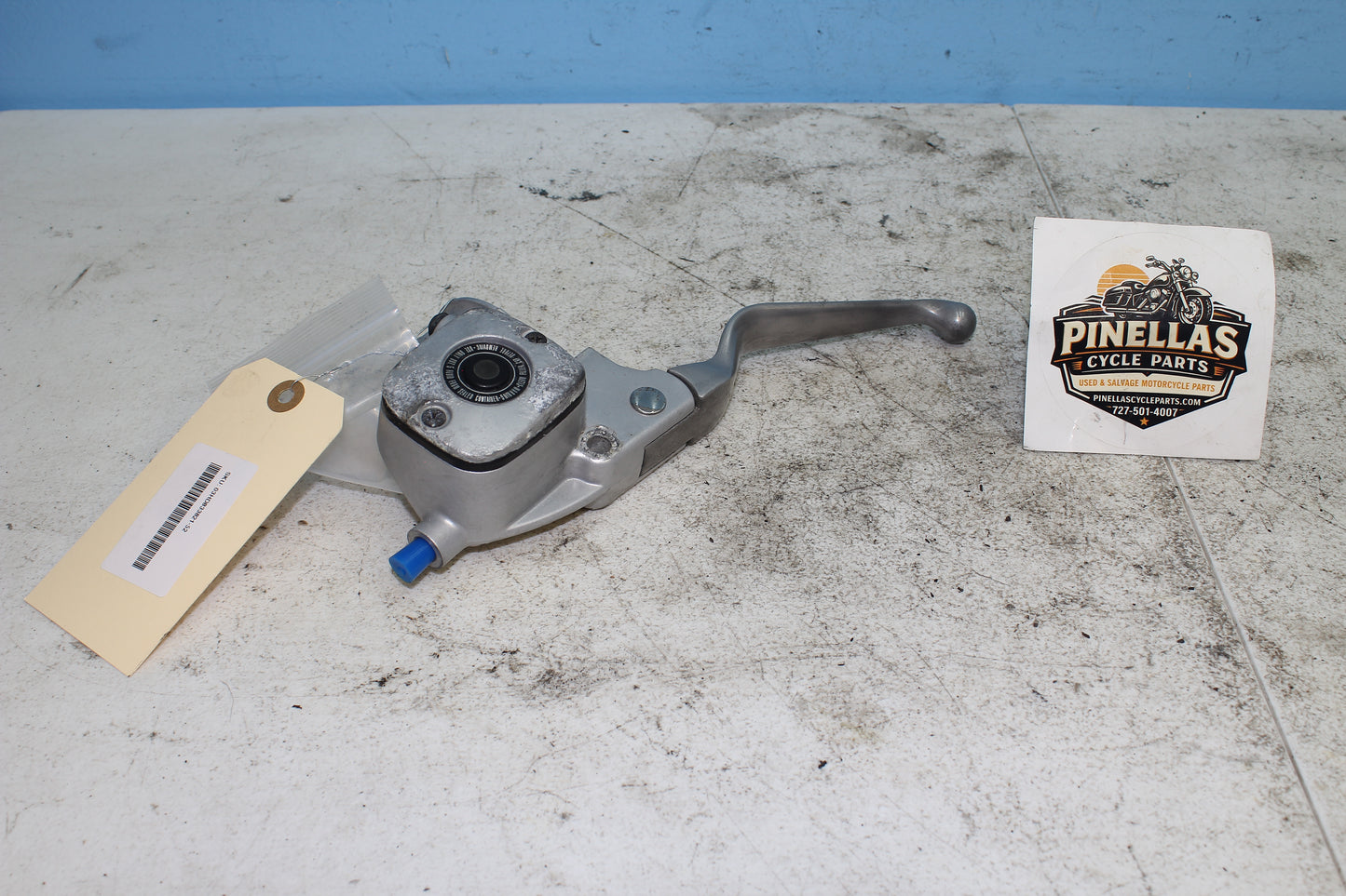 02-06 Harley Davidson VRSCA V Rod 100th Anniv. Clutch Master Cylinder w/ Lever