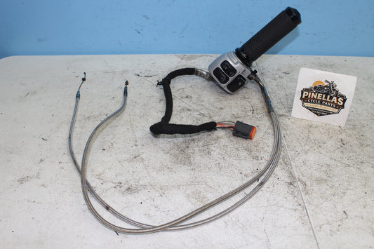 02-06 HD V Rod Right Hand Controls Start Stop Blinker Switch w/ Throttle Cable