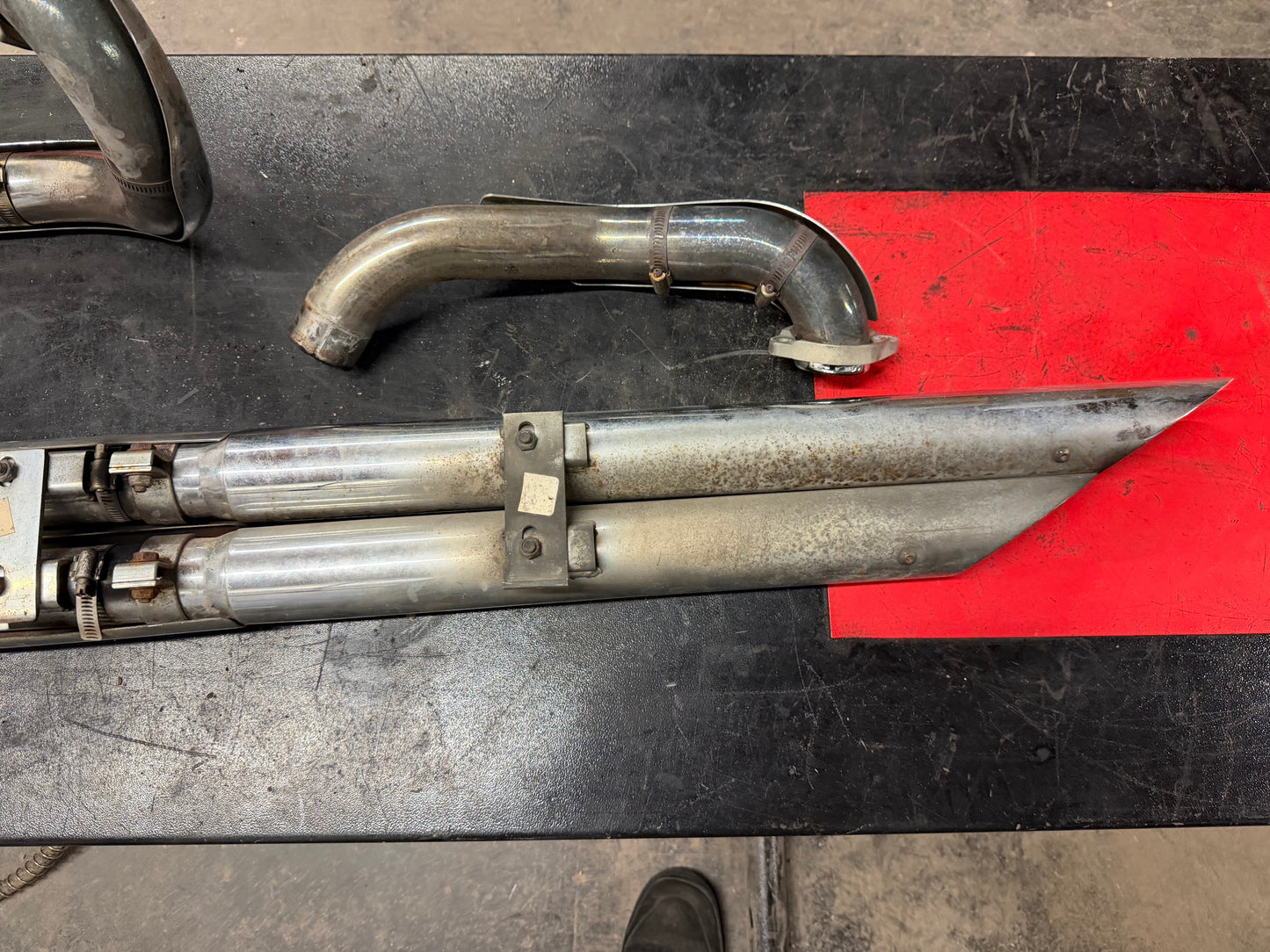 02-06 Harley Davidson VRSCA V Rod 100th Anniv. Exhaust *DMG*