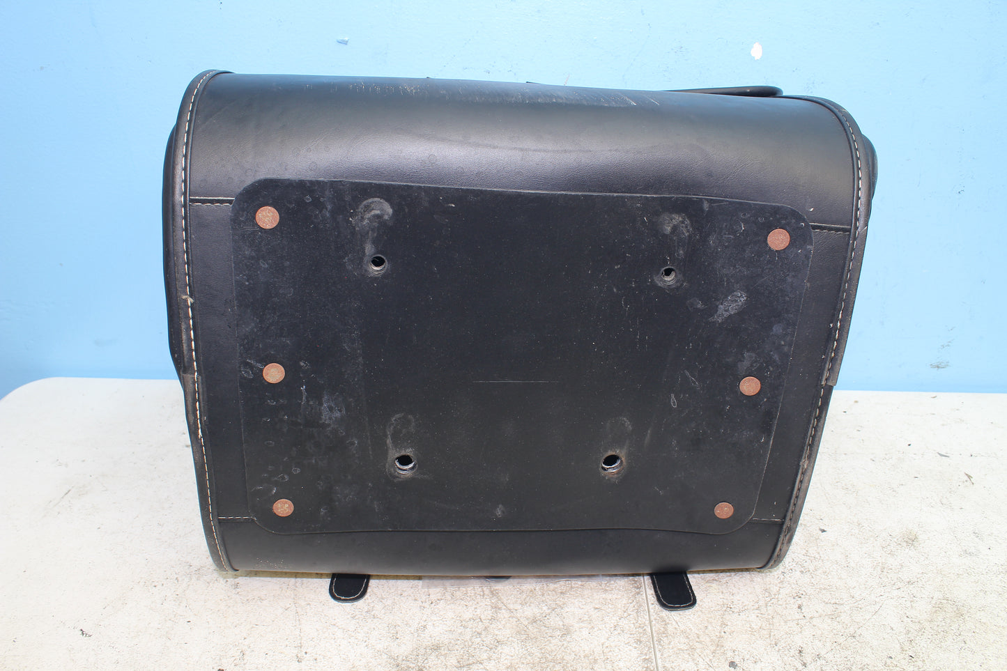 1999-2003 Yamaha Road Star Rear Aftermarket Luggage Bag w/ Bracket