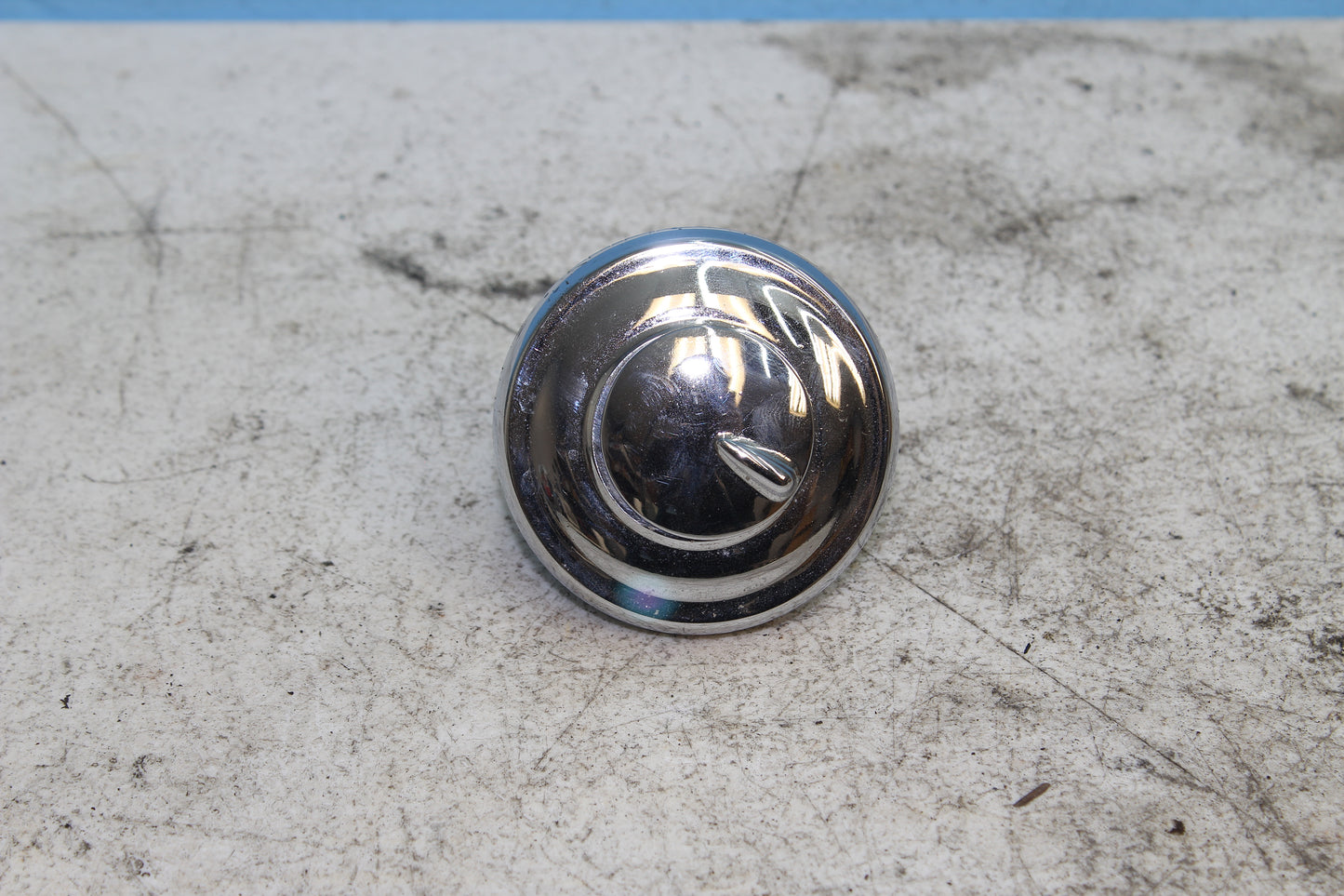 1999-2003 Yamaha Road Star OEM Ignition Gas Cap Lock w/ Key