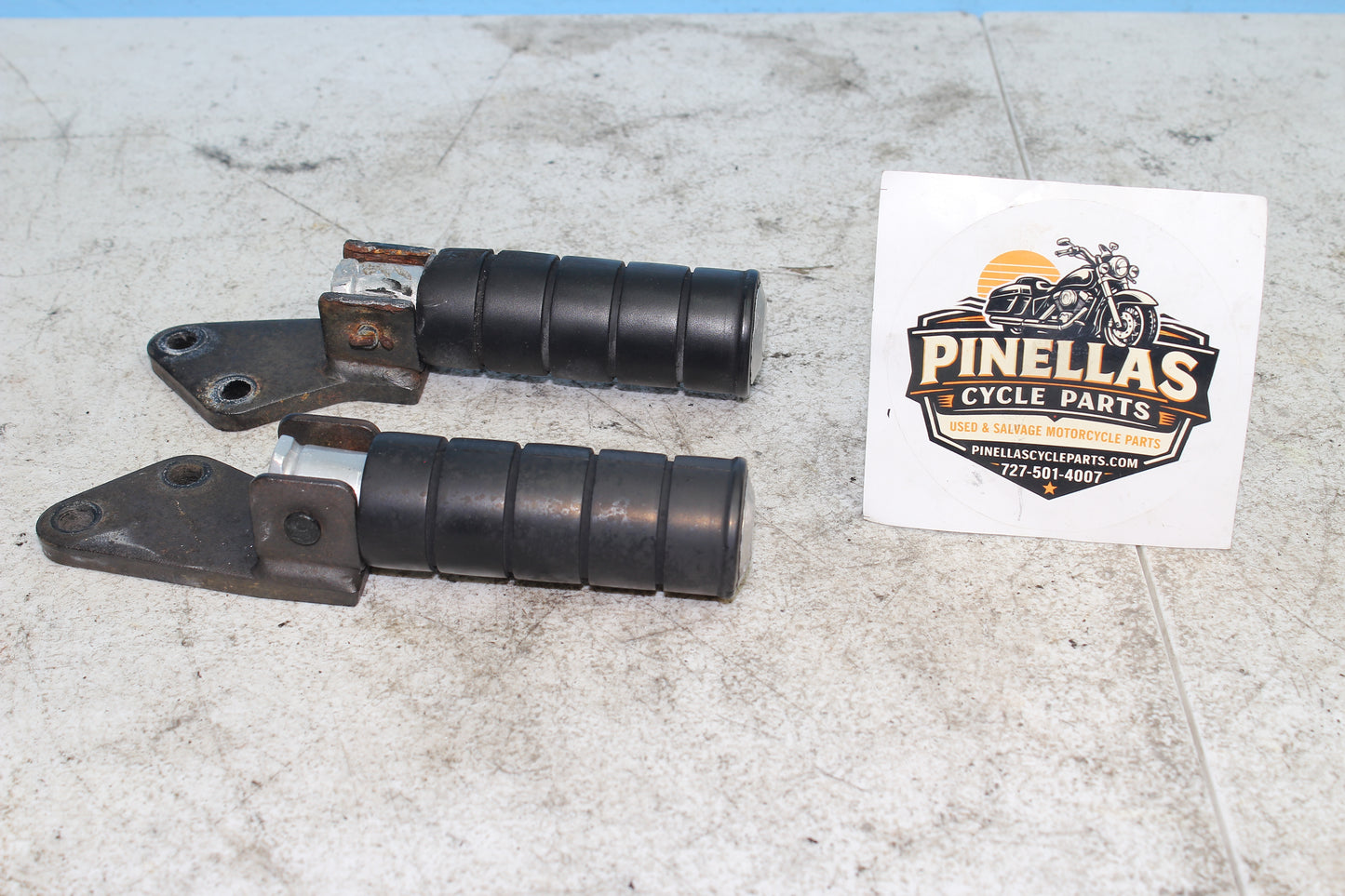 1999-2003 Yamaha Road Star OEM Rear Passenger Foot Pegs