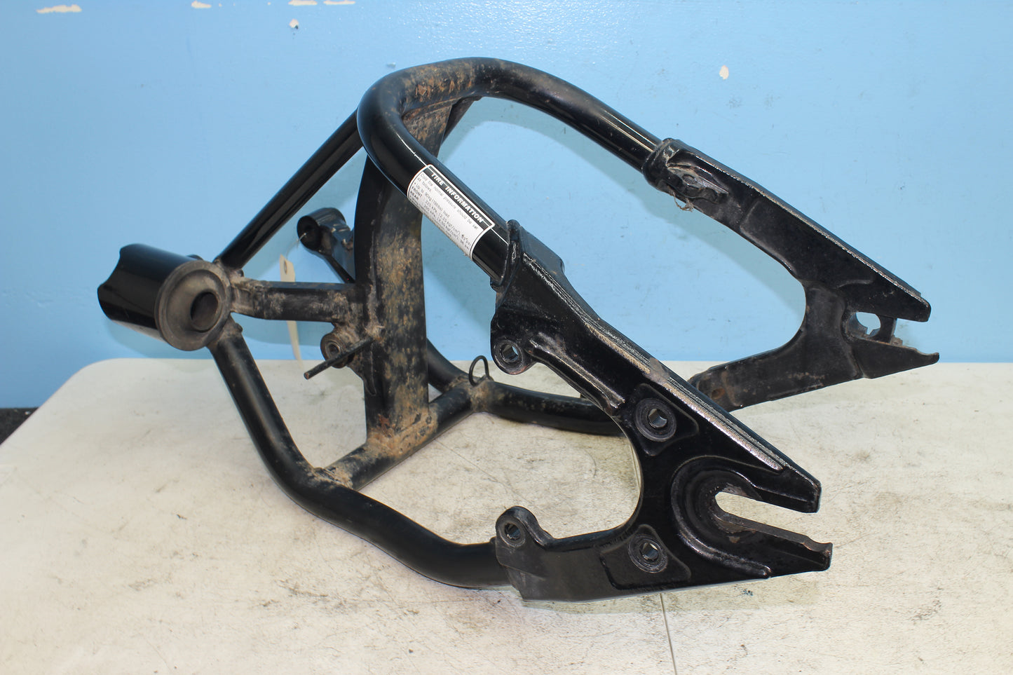 1999-2009 Yamaha XVS11AWV V Star Classic OEM Swing Arm 5KS-22110-02-00