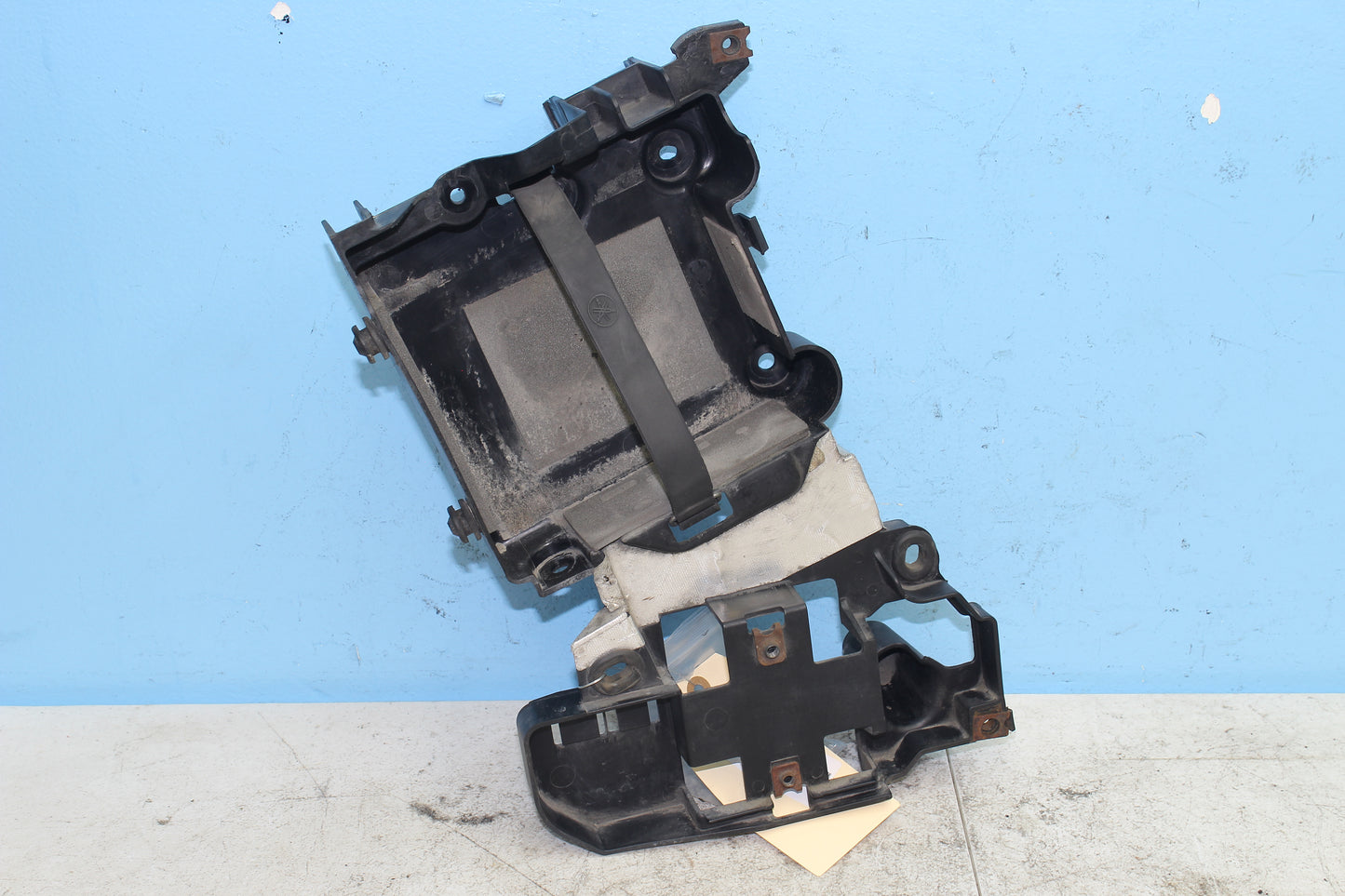 1999-2009 Yamaha XVS11AWV V Star Classic OEM Battery Box 5KS-2177G-00-00