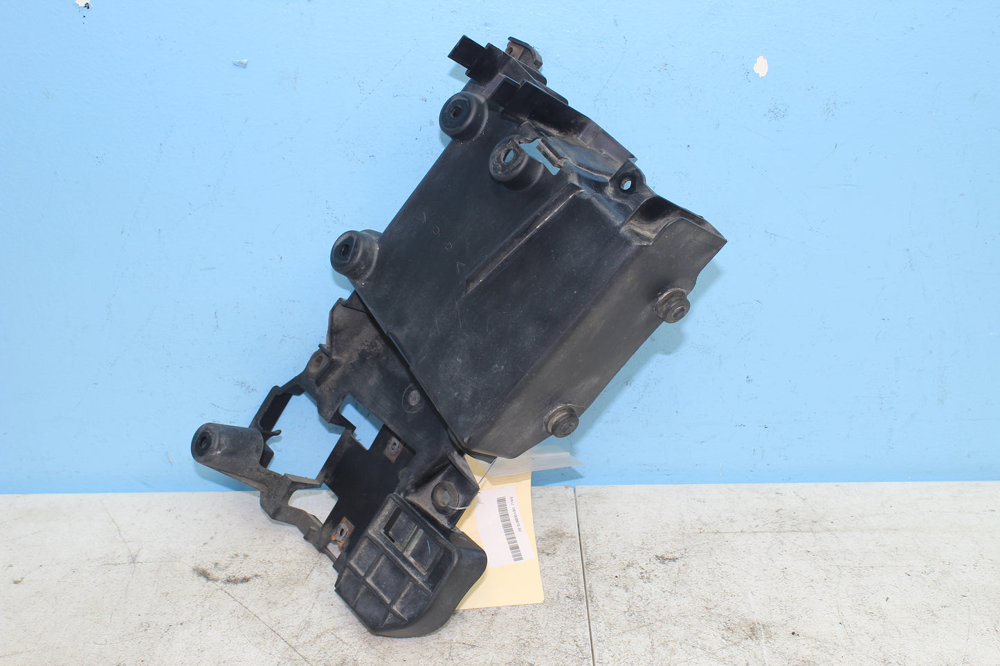 1999-2009 Yamaha XVS11AWV V Star Classic OEM Battery Box 5KS-2177G-00-00