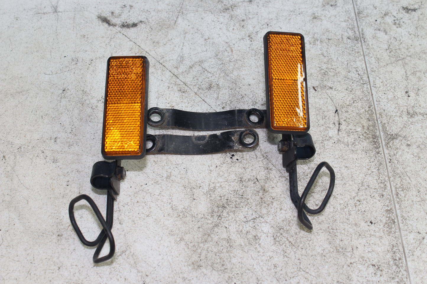 1999-2009 Yamaha V Star Classic OEM Front Brake Hose Holder w/ Reflectors