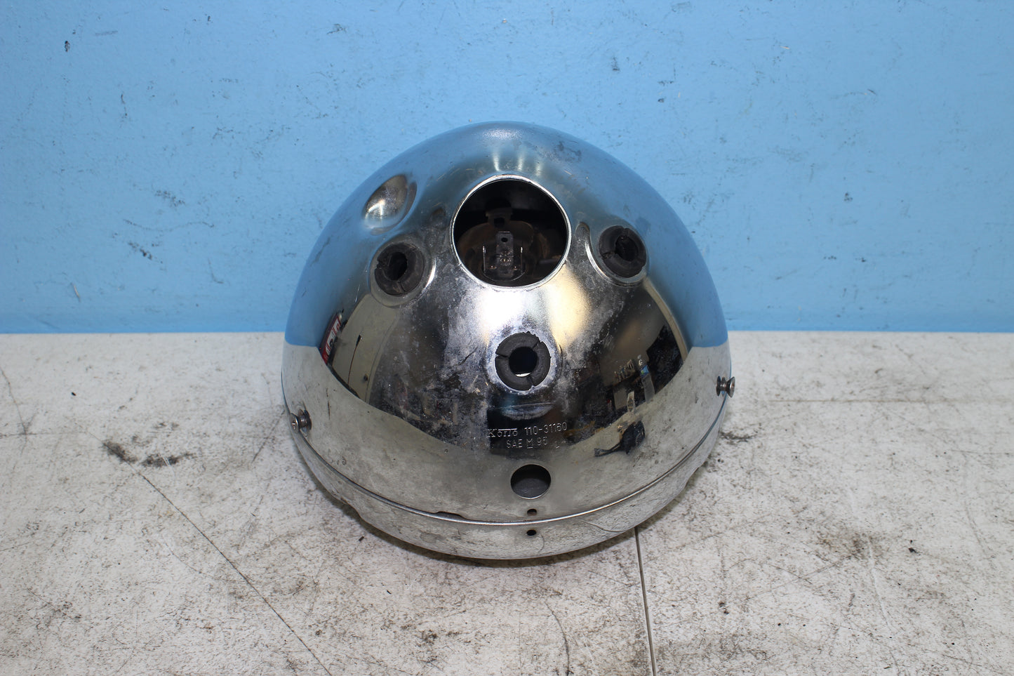 1999-2009 Yamaha XVS11AWV V Star Classic OEM Headlight w/ Mounting Bracket