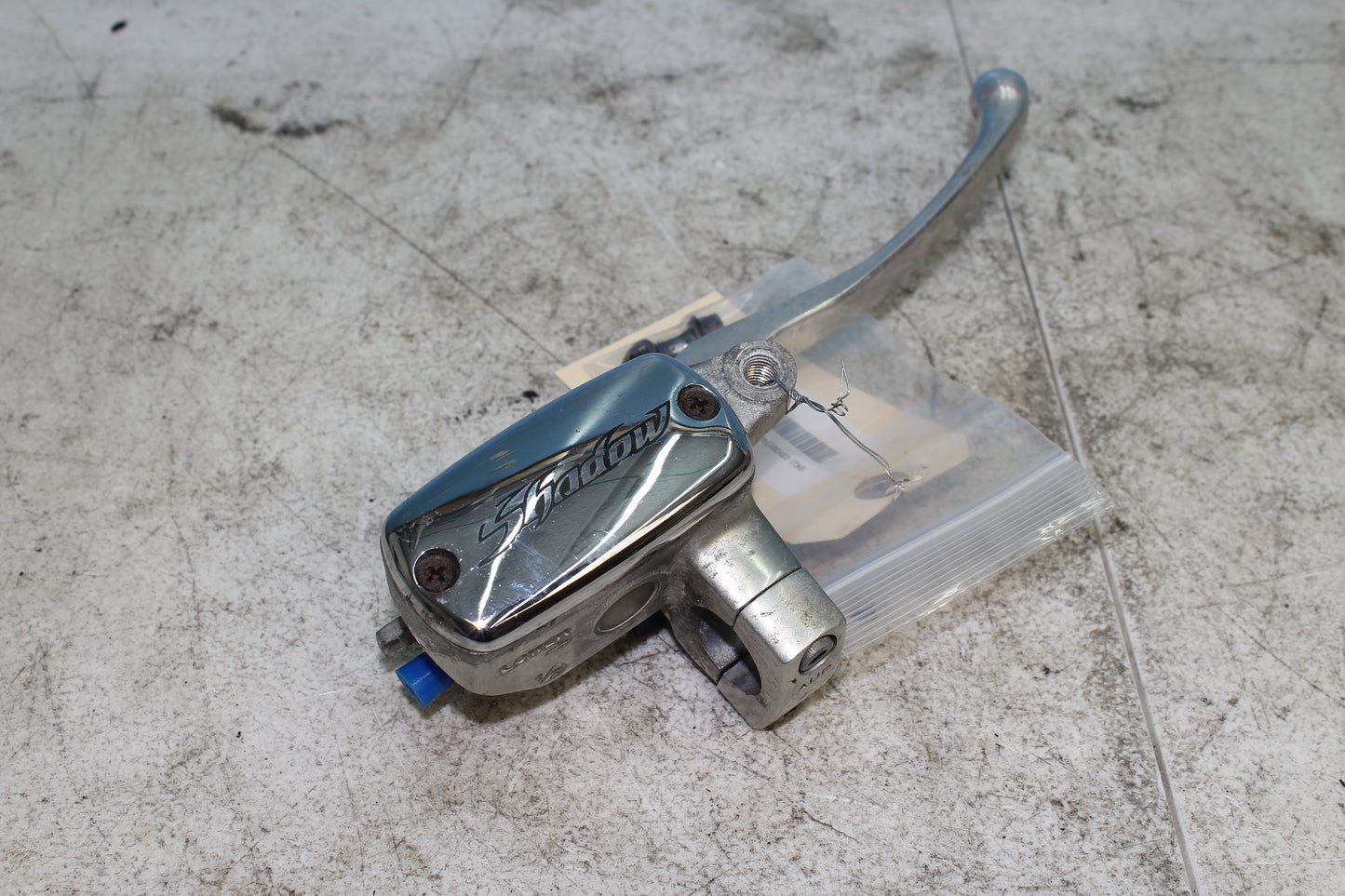 00-07 Honda Shadow VT1100 C2 Sabre OEM Front Brake Master Cylinder w/ Lever