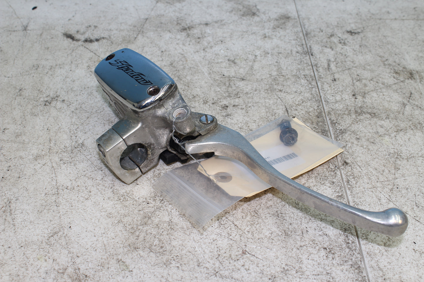 00-07 Honda Shadow VT1100 C2 Sabre OEM Front Brake Master Cylinder w/ Lever