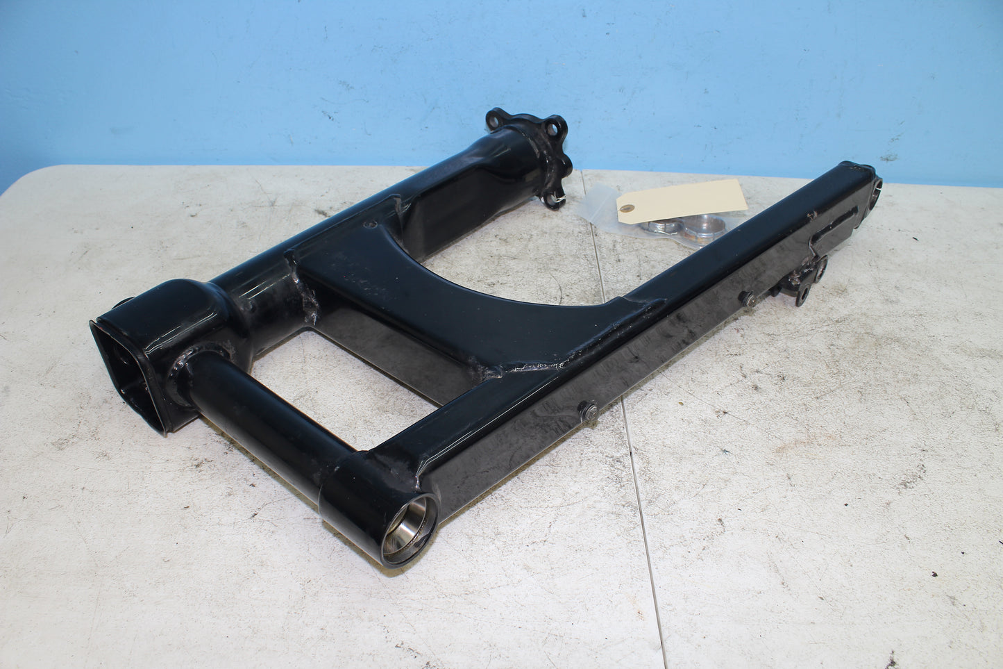 00-07 Honda Shadow VT1100 C2 Sabre Rear Swing Arm 52100-MAH-A40