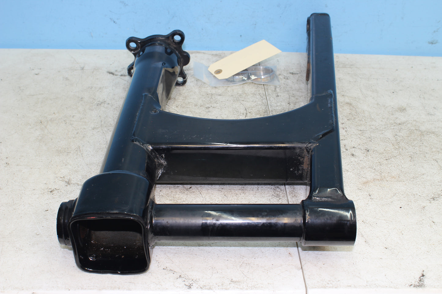 00-07 Honda Shadow VT1100 C2 Sabre Rear Swing Arm 52100-MAH-A40