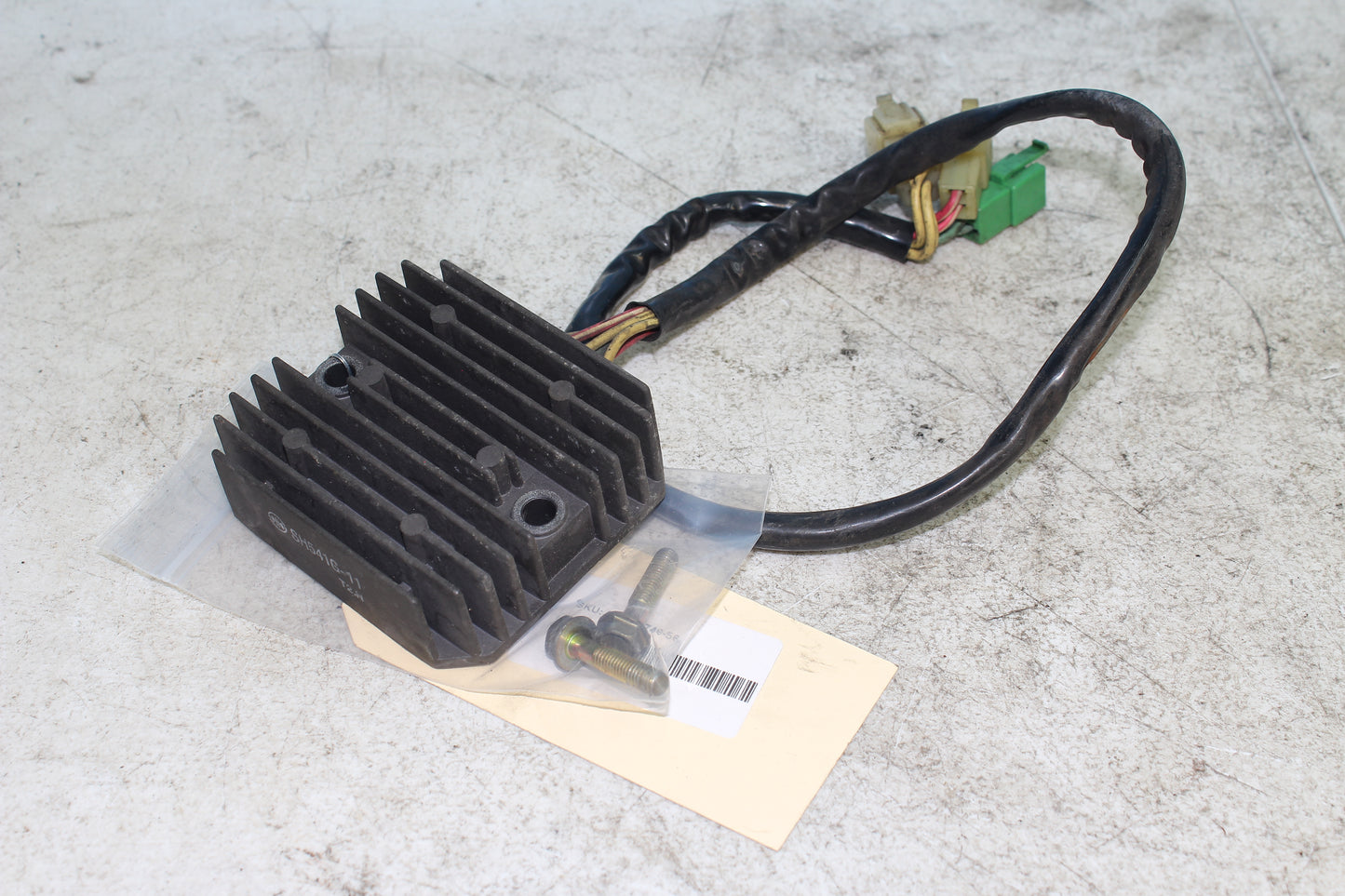 00-07 Honda Shadow VT1100 C2 Sabre OEM Voltage Regulator Rectifier 31600-MCK-A01