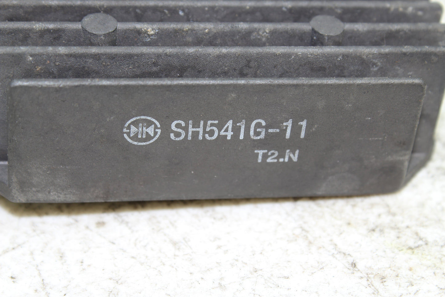 00-07 Honda Shadow VT1100 C2 Sabre OEM Voltage Regulator Rectifier 31600-MCK-A01