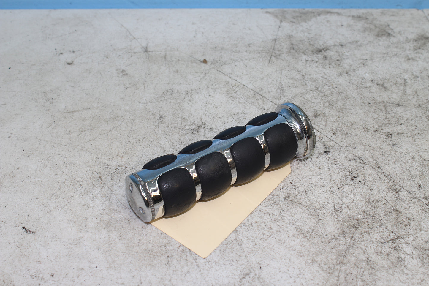 00-07 Honda Shadow VT1100 C2 Sabre OEM Left Hand Handlebar Grip 53166-KCR-000