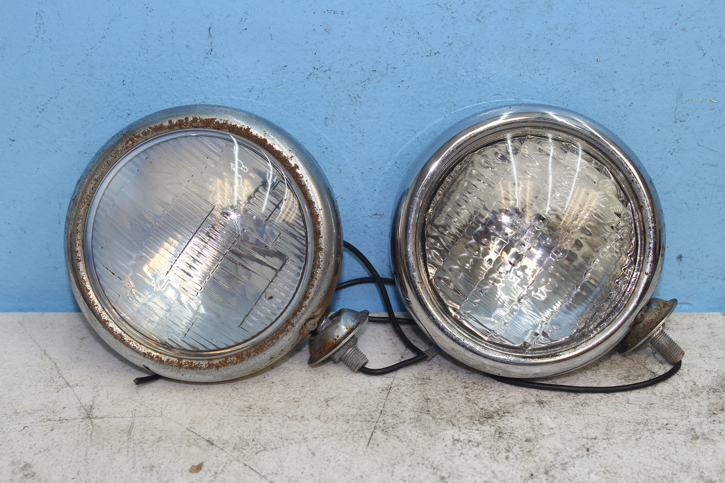 00-07 Honda Shadow VT1100 C2 Sabre Front Passing Lights / Fog Lamps (PAIR)