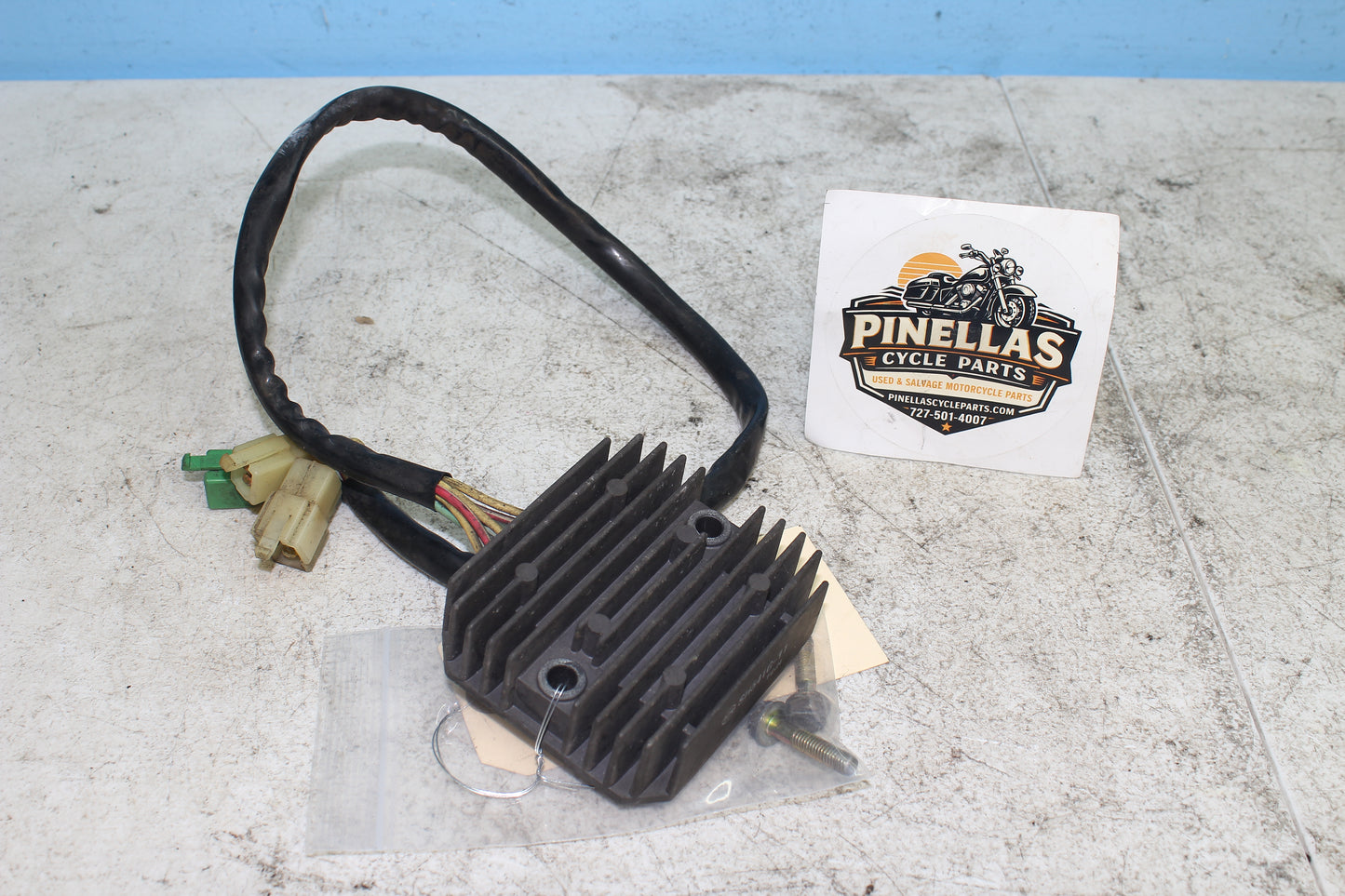 00-07 Honda Shadow VT1100 C2 Sabre OEM Voltage Regulator Rectifier 31600-MCK-A01