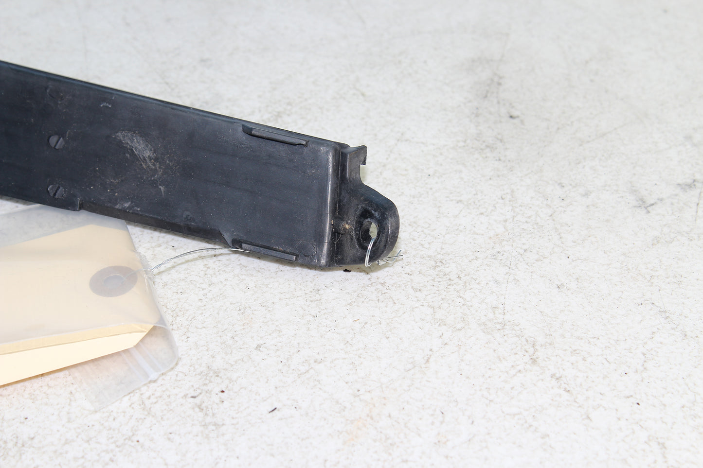 88-00 Honda Goldwing GL1500 OEM Front Upper Louver 64260-MN5-0100