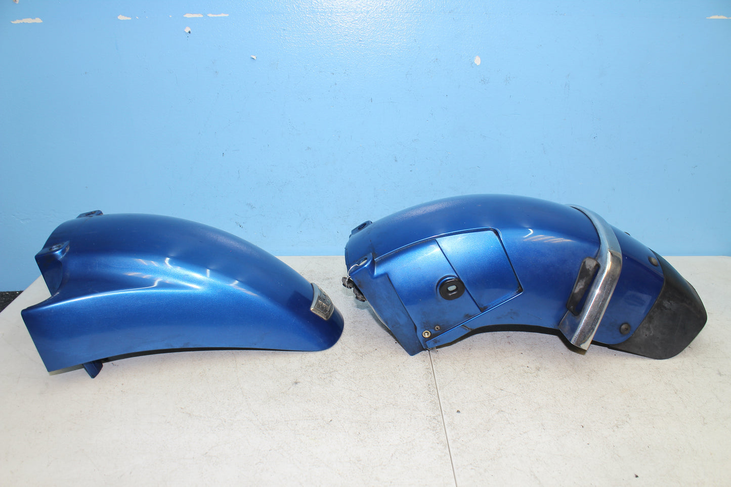 88-00 Honda Goldwing GL1500 OEM Complete Front Fender Assembly