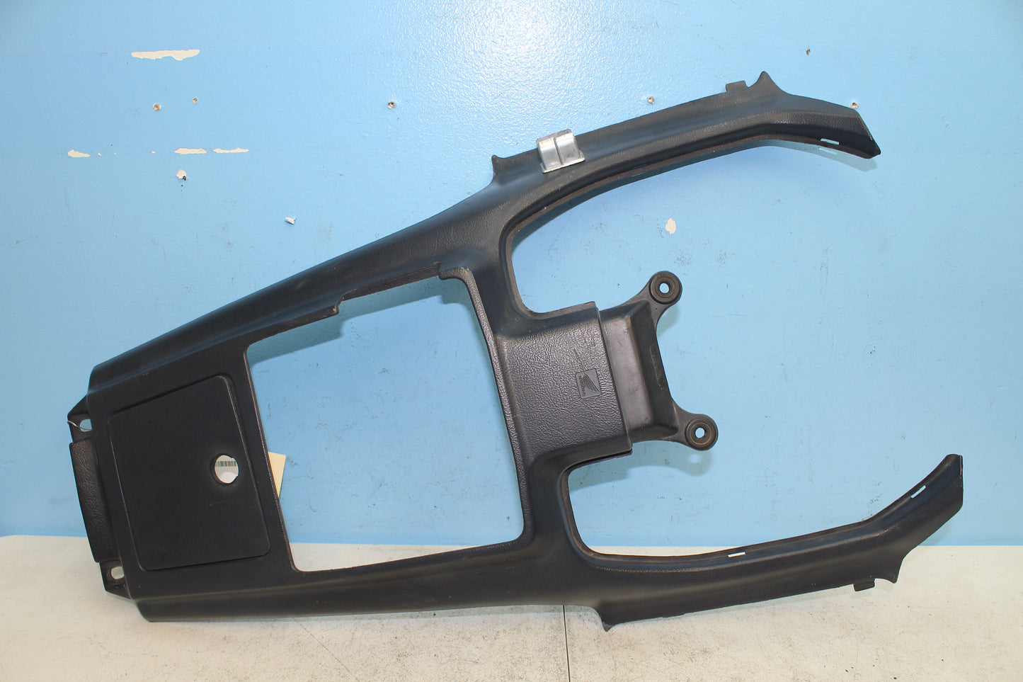 88-00 Honda Goldwing GL1500 OEM Top Shelter Dash Bezel 83150-MY4-0100
