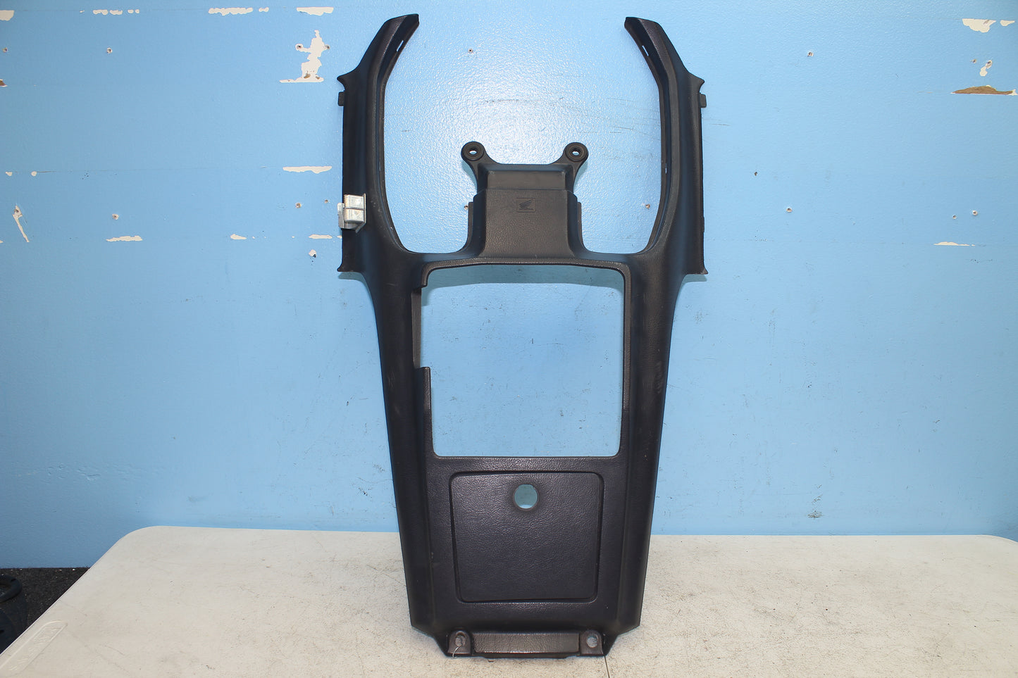 88-00 Honda Goldwing GL1500 OEM Top Shelter Dash Bezel 83150-MY4-0100